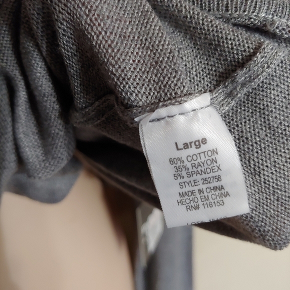 Poof New York Gray Front Tie Sweater Top Size Women's Large NEW with Tag - Picture 8 of 8